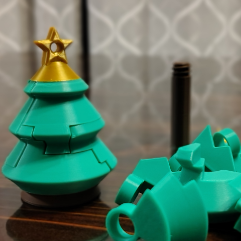 Christmas Tree Ornament Puzzle